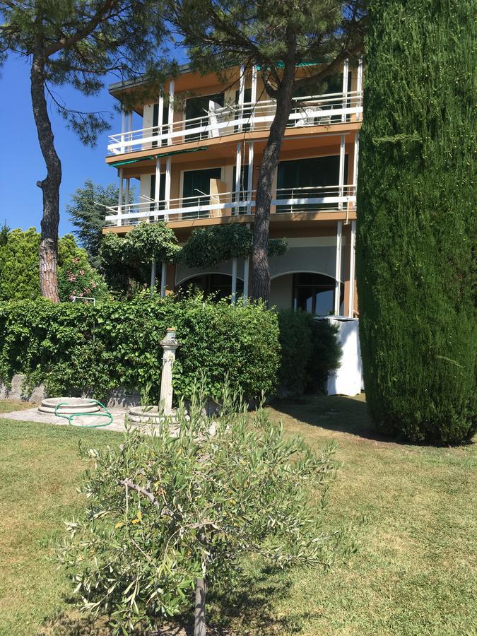 Sunset Apartment Sirmione Bagian luar foto