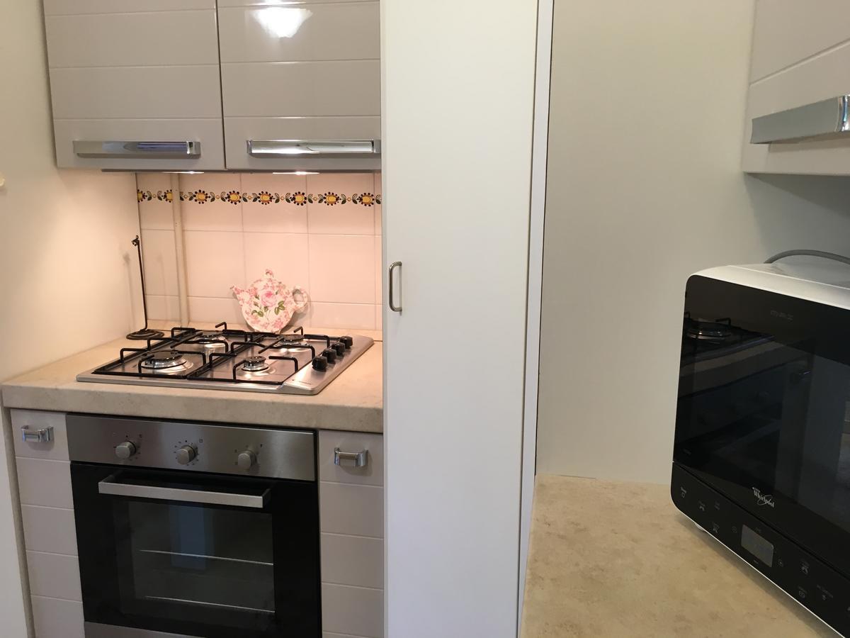 Sunset Apartment Sirmione Bagian luar foto